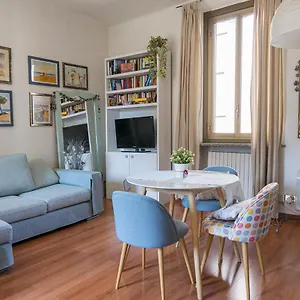navigli-district-elegant-flat-free-wifi-parking.it-lombardy.com/